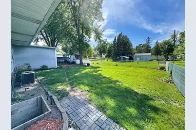 1231 N Baird Avenue, Fergus Falls, MN 56537 - Photo 37