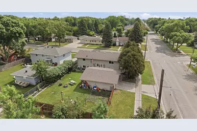 1014 24th Avenue S, Moorhead, MN 56560 - Photo 25