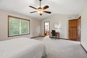 7117 Oakridge Trail, Shakopee, MN 55379 - Photo 33