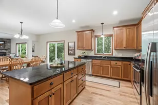 7117 Oakridge Trail, Shakopee, MN 55379 - Photo 21