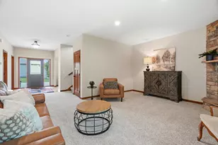 7117 Oakridge Trail, Shakopee, MN 55379 - Photo 15
