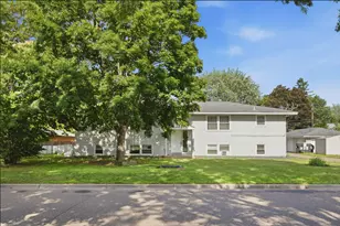5116 Edgewood Ave N, Crystal, MN 55428 - Photo 1