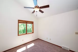 375 Bohlken Dr, Hastings, MN 55033 - Photo 59