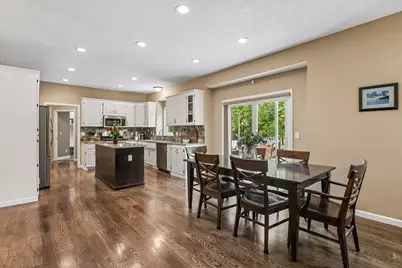 9176 Tewsbury Gate N, Maple Grove, MN 55311 - Photo 7