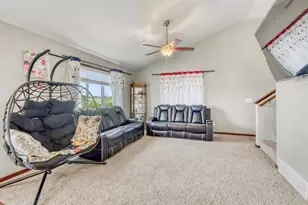 5543 27th St S, Fargo, ND 58104 - Photo 11
