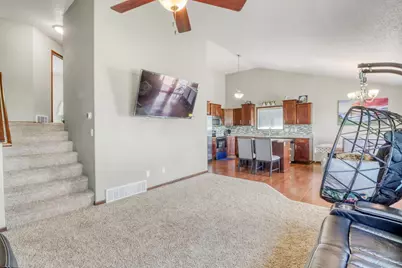 5543 27th Street S, Fargo, ND 58104 - Photo 9