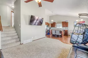 5543 27th St S, Fargo, ND 58104 - Photo 9