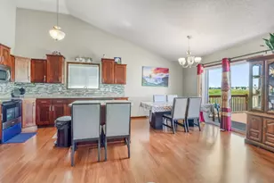 5543 27th St S, Fargo, ND 58104 - Photo 13