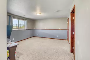 5543 27th St S, Fargo, ND 58104 - Photo 35
