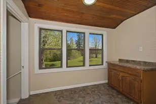 5319 E 3rd St, Superior, WI 54880 - Photo 9