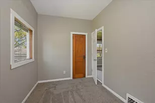 5319 E 3rd St, Superior, WI 54880 - Photo 13