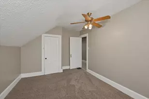 5319 E 3rd St, Superior, WI 54880 - Photo 27