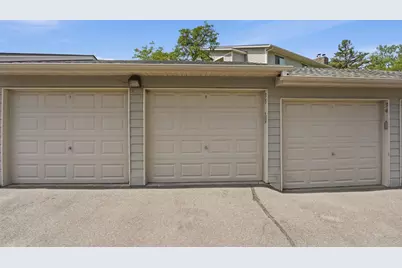 2120 Ridge Drive #34, Saint Louis Park, MN 55416 - Photo 25
