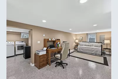 4975 Johnson Avenue, White Bear Lake, MN 55110 - Photo 21