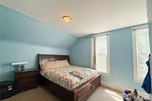 989 Conway St, Saint Paul, MN 55106 - Photo 9