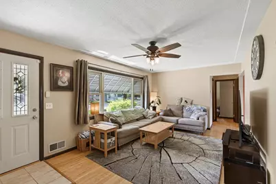 6206 47th Avenue N, Crystal, MN 55422 - Photo 3