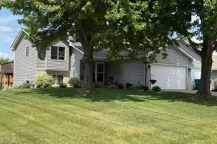 1831 73rd St, Hugo, MN 55038 - Photo 1