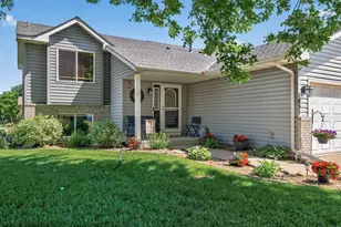 1831 73rd St, Hugo, MN 55038 - Photo 5