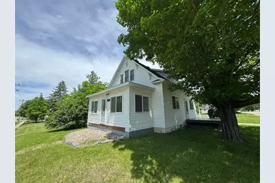 114 Central Avenue S, Bertha, MN 56437 - Photo 9
