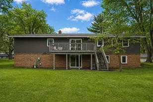 11004 Oak Knoll Terrace N, Hopkins, MN 55305 - Photo 21