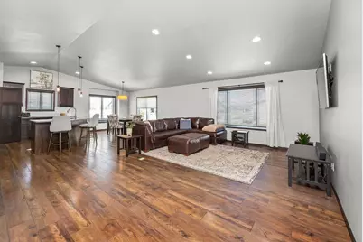 3977 49th Avenue S, Fargo, ND 58104 - Photo 7
