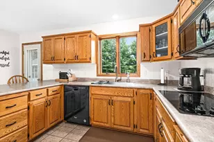 321 Carriage Hill Dr W, Hinckley, MN 55037 - Photo 9