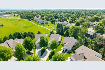 1707 14th Court W, Hastings, MN 55033 - Photo 3
