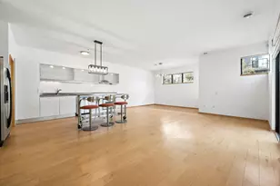 2818 Aldrich Ave S, Minneapolis, MN 55408 - Photo 15