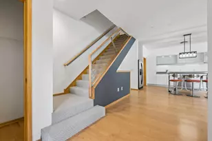 2818 Aldrich Ave S, Minneapolis, MN 55408 - Photo 11