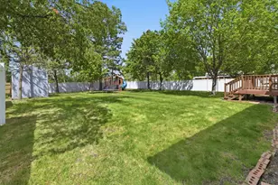 2934 10th St N, Fargo, ND 58102 - Photo 7