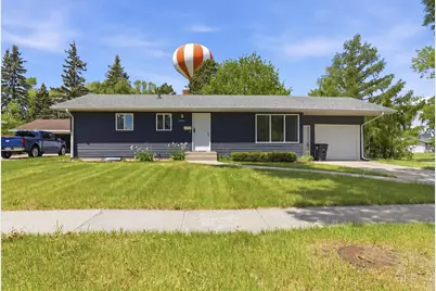2934 10th Street N, Fargo, ND 58102 - Photo 1