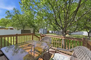 2934 10th St N, Fargo, ND 58102 - Photo 3