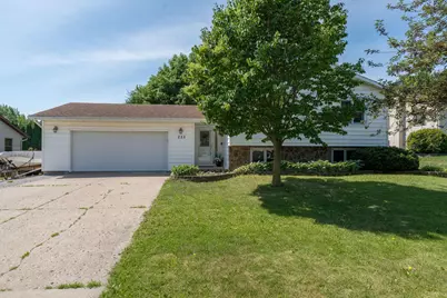 225 20th Street NW, Owatonna, MN 55060 - Photo 3