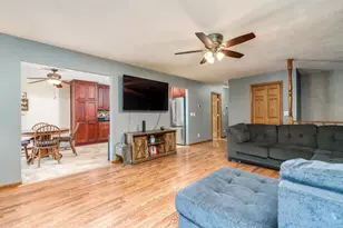 225 20th St NW, Owatonna, MN 55060 - Photo 1