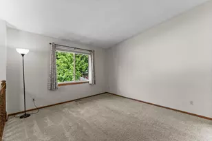 1264 Deercliff Ln, Eagan, MN 55123 - Photo 5