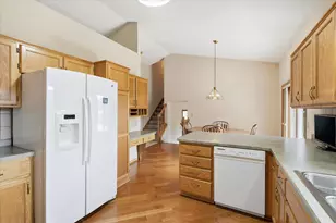 12140 Jonquil St NW, Coon Rapids, MN 55433 - Photo 13
