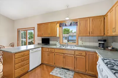 12140 Jonquil Street NW, Coon Rapids, MN 55433 - Photo 11