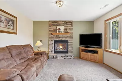 12140 Jonquil Street NW, Coon Rapids, MN 55433 - Photo 31