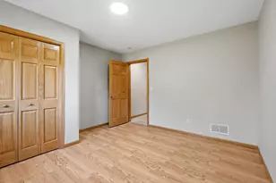 4290 Cottonwood Ln N, Plymouth, MN 55441 - Photo 55