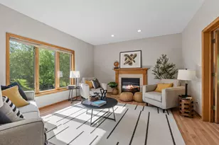 4290 Cottonwood Ln N, Plymouth, MN 55441 - Photo 15