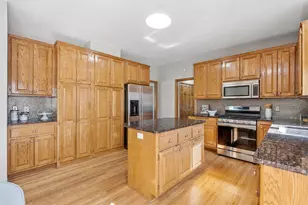 4290 Cottonwood Ln N, Plymouth, MN 55441 - Photo 25
