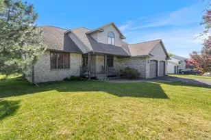 405 Linda Ln, Cloquet, MN 55720 - Photo 5
