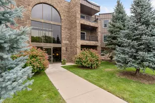 2220 Midland Grove Rd, Roseville, MN 55113 - Photo 25