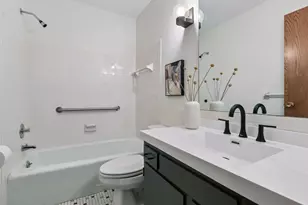 2220 Midland Grove Rd, Roseville, MN 55113 - Photo 17