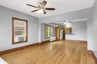 609 Snelling Avenue N, Saint Paul, MN 55104 - Photo 3