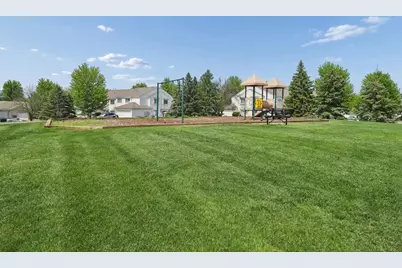 9062 Terra Verde Trail, Eden Prairie, MN 55347 - Photo 17
