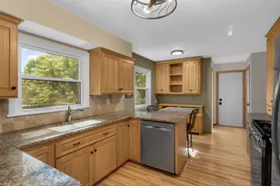 8473 Meadow Lake Road N, New Hope, MN 55428 - Photo 15