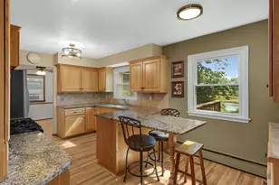 8473 Meadow Lake Road N, New Hope, MN 55428 - Photo 17