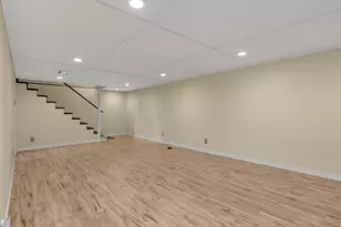8473 Meadow Lake Road N, New Hope, MN 55428 - Photo 29