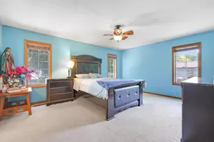 950 Birch View Ct, Saint Paul, MN 55119 - Photo 13